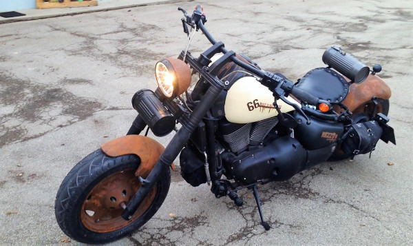 Motorrad im Ratlook-Design